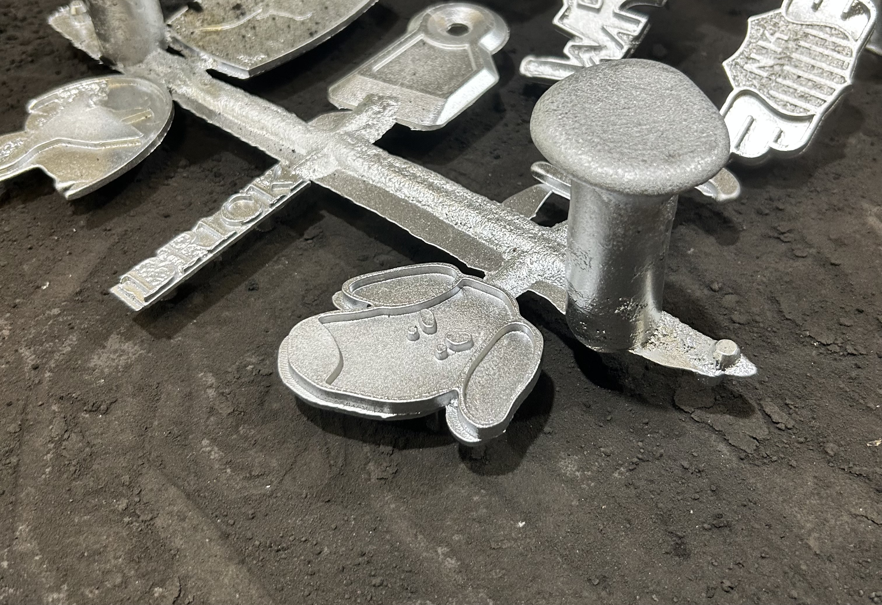Opening the mold